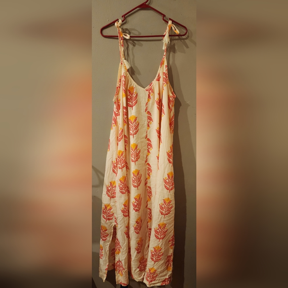 Old Navy tie strap dress
